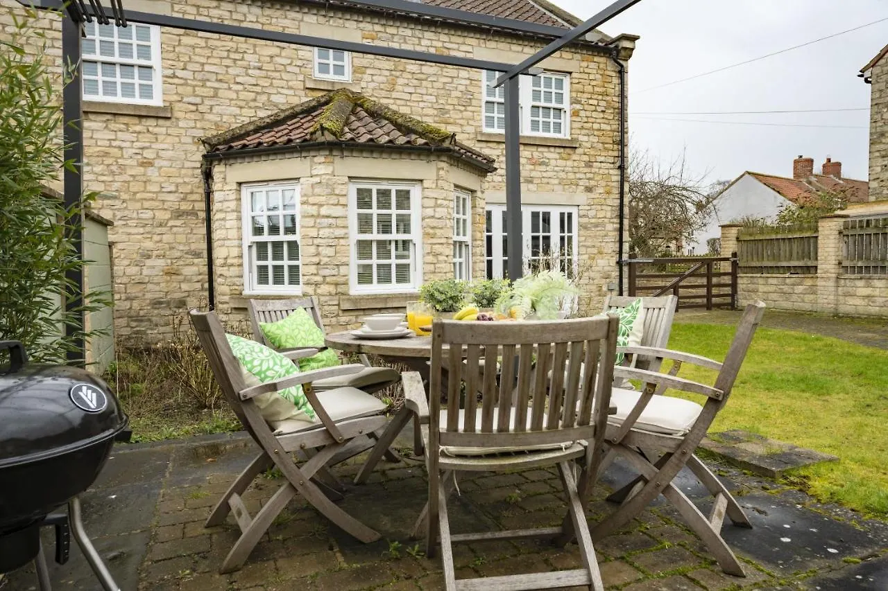 Willa Saxon House Harome Dom wakacyjny